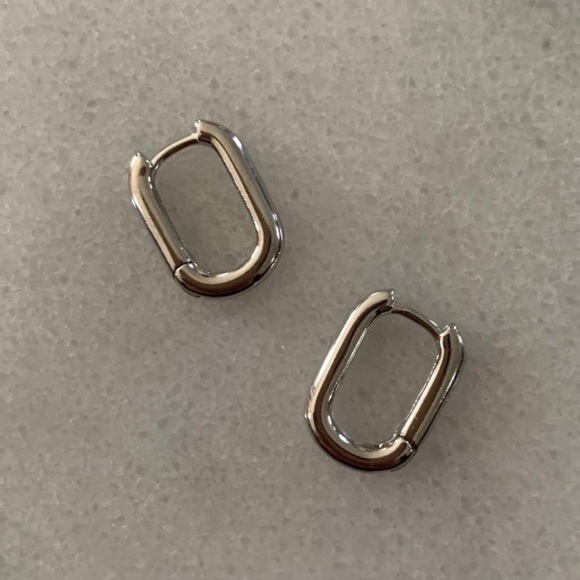 Modest Lu Jewelry - New Drop! Sterling Silver Oval Huggie Hoop Earrings Brand New